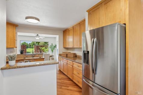 612 Racquet Club Circle Rohnert Park CA 94928