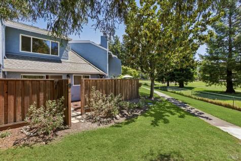 612 Racquet Club Circle Rohnert Park CA 94928
