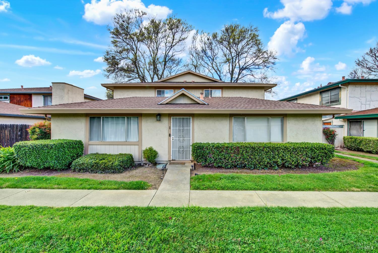 1941 Aletha Lane Vacaville CA 95687