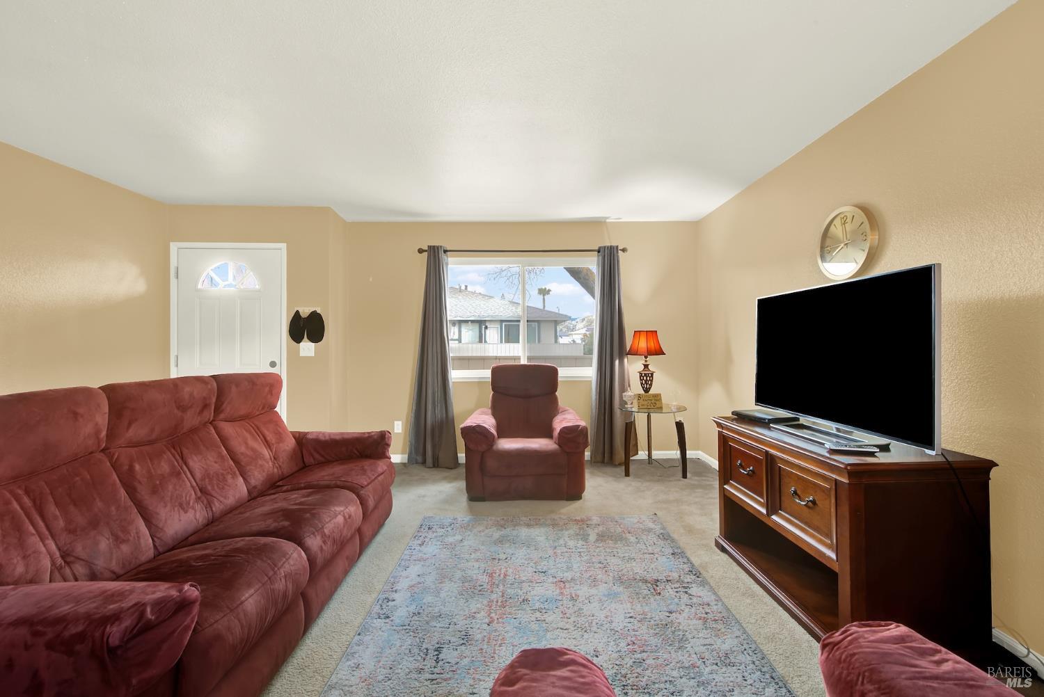 1941 Aletha Lane Vacaville CA 95687
