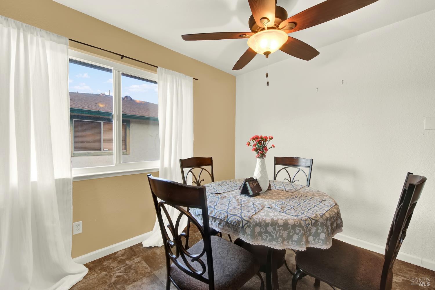 1941 Aletha Lane Vacaville CA 95687