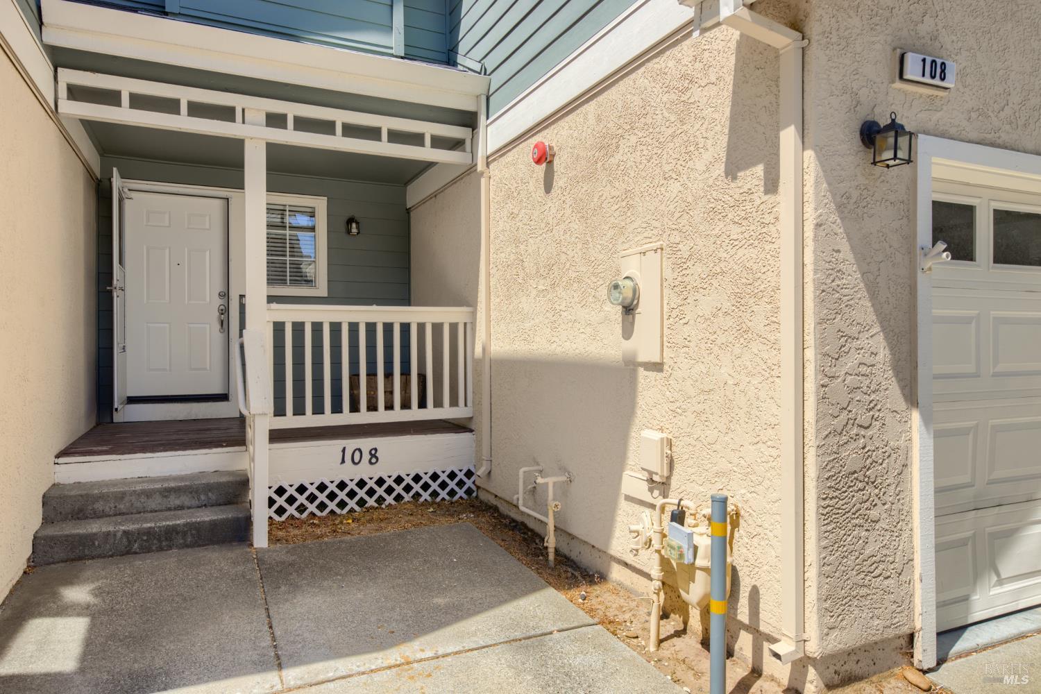 108 Manchester Drive Fairfield CA 94533