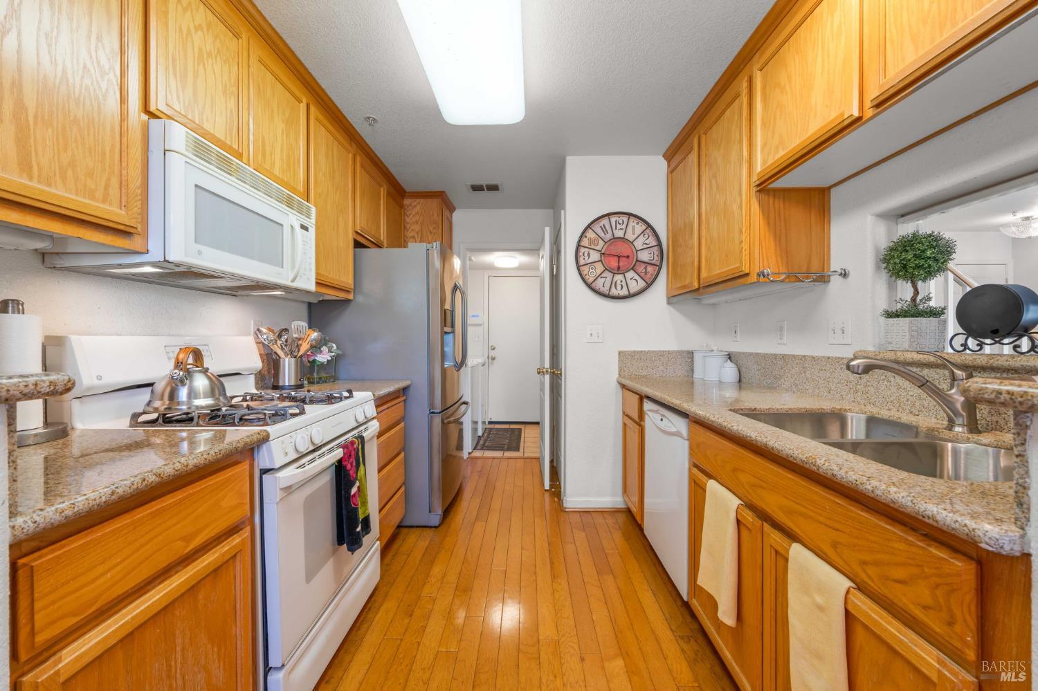 171 Rogue Court Fairfield CA 94534