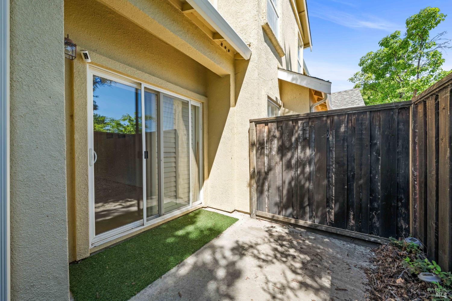 171 Rogue Court Fairfield CA 94534