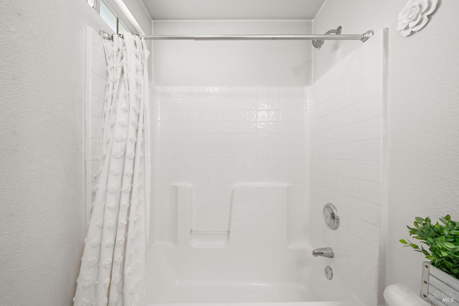 171 Rogue Court Fairfield CA 94534
