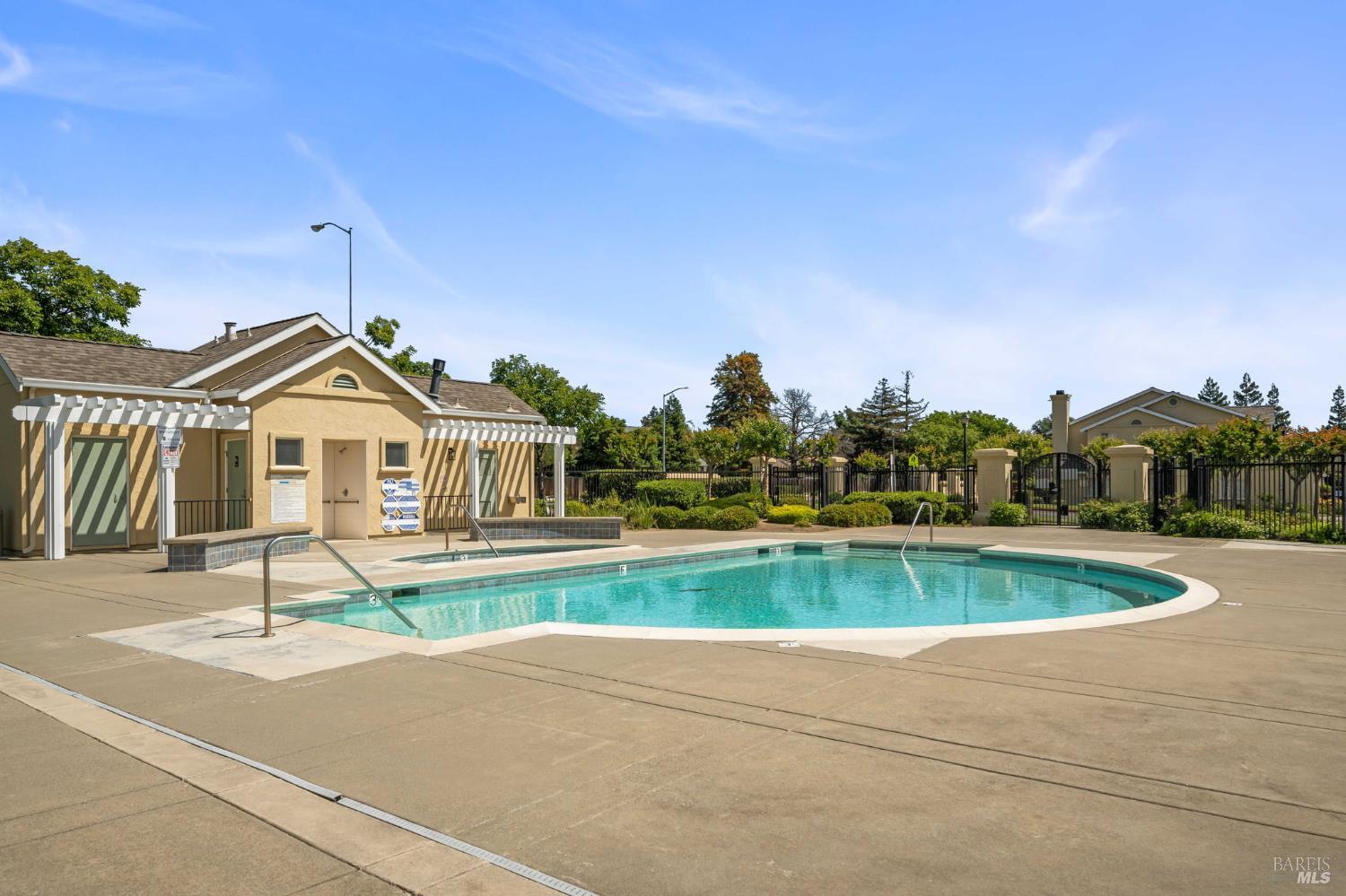 171 Rogue Court Fairfield CA 94534