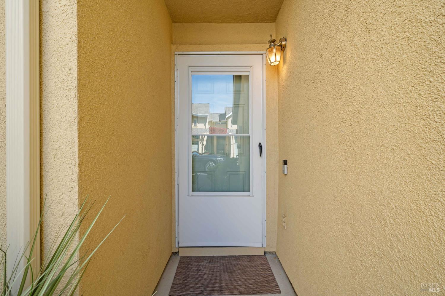 171 Rogue Court Fairfield CA 94534