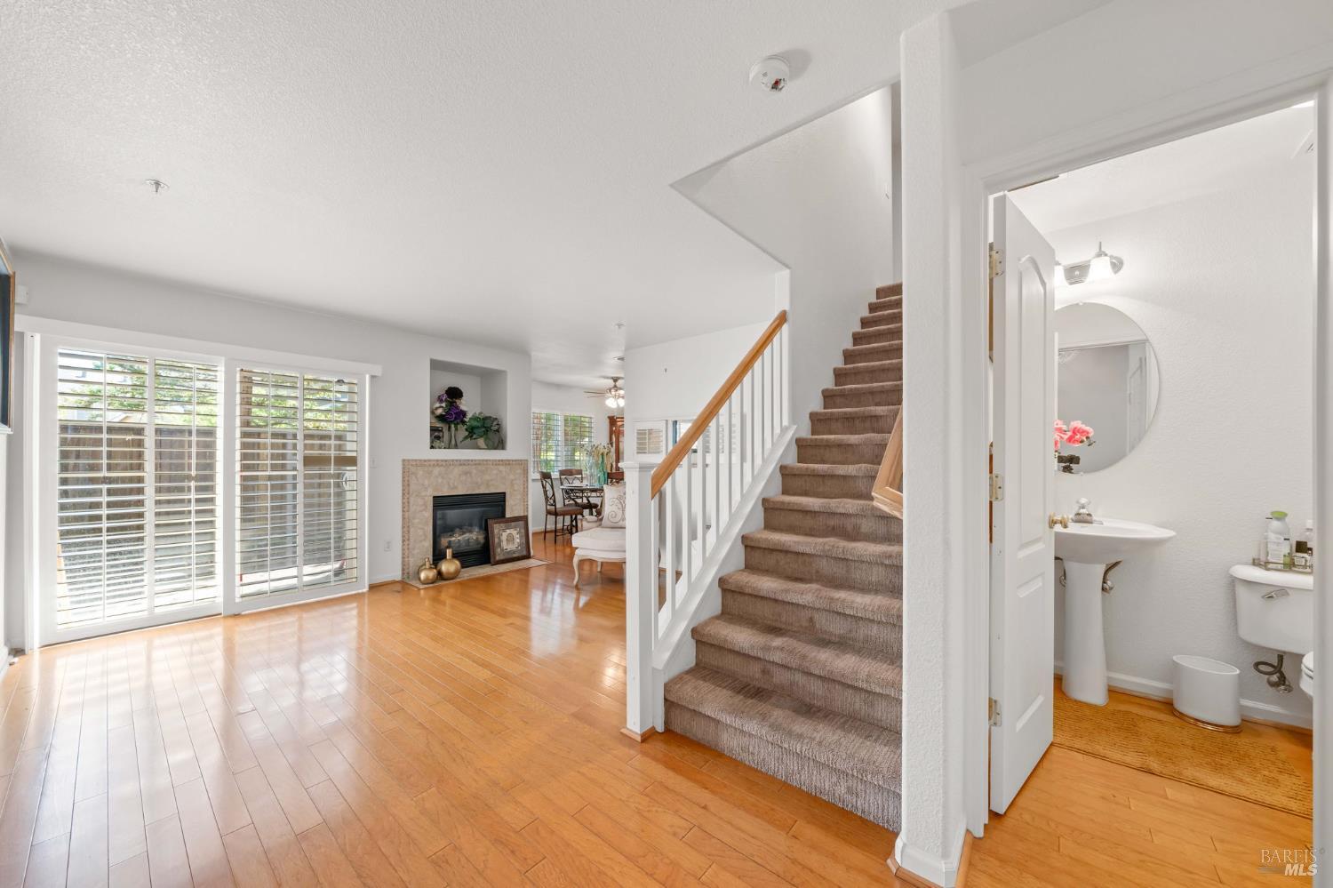 171 Rogue Court Fairfield CA 94534