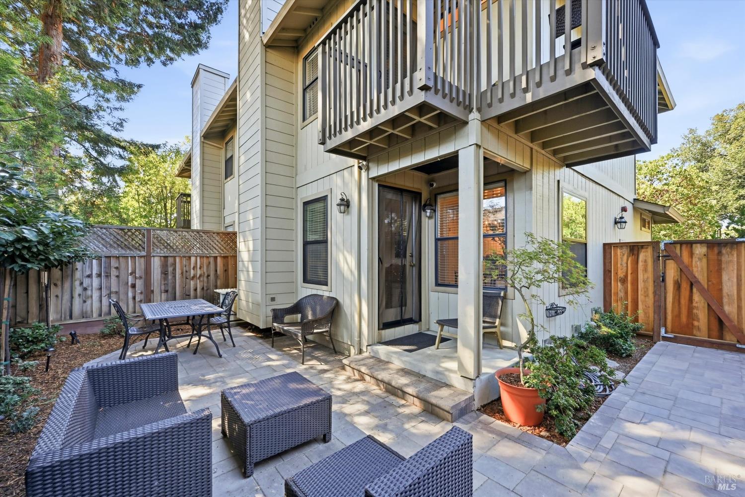 3204 Villa Lane Napa CA 94558