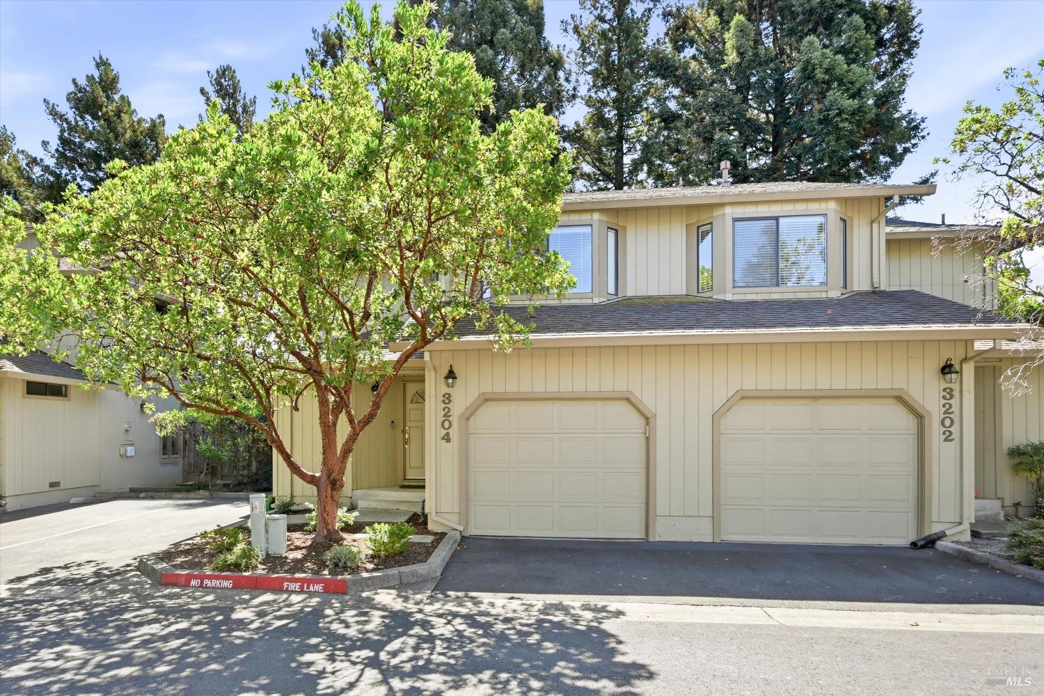 3204 Villa Lane Napa CA 94558