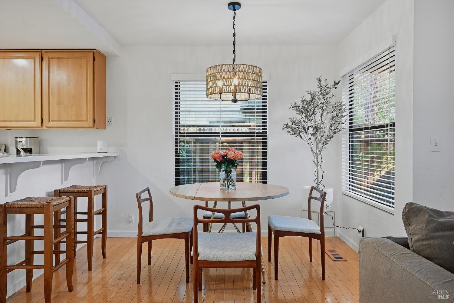 3204 Villa Lane Napa CA 94558
