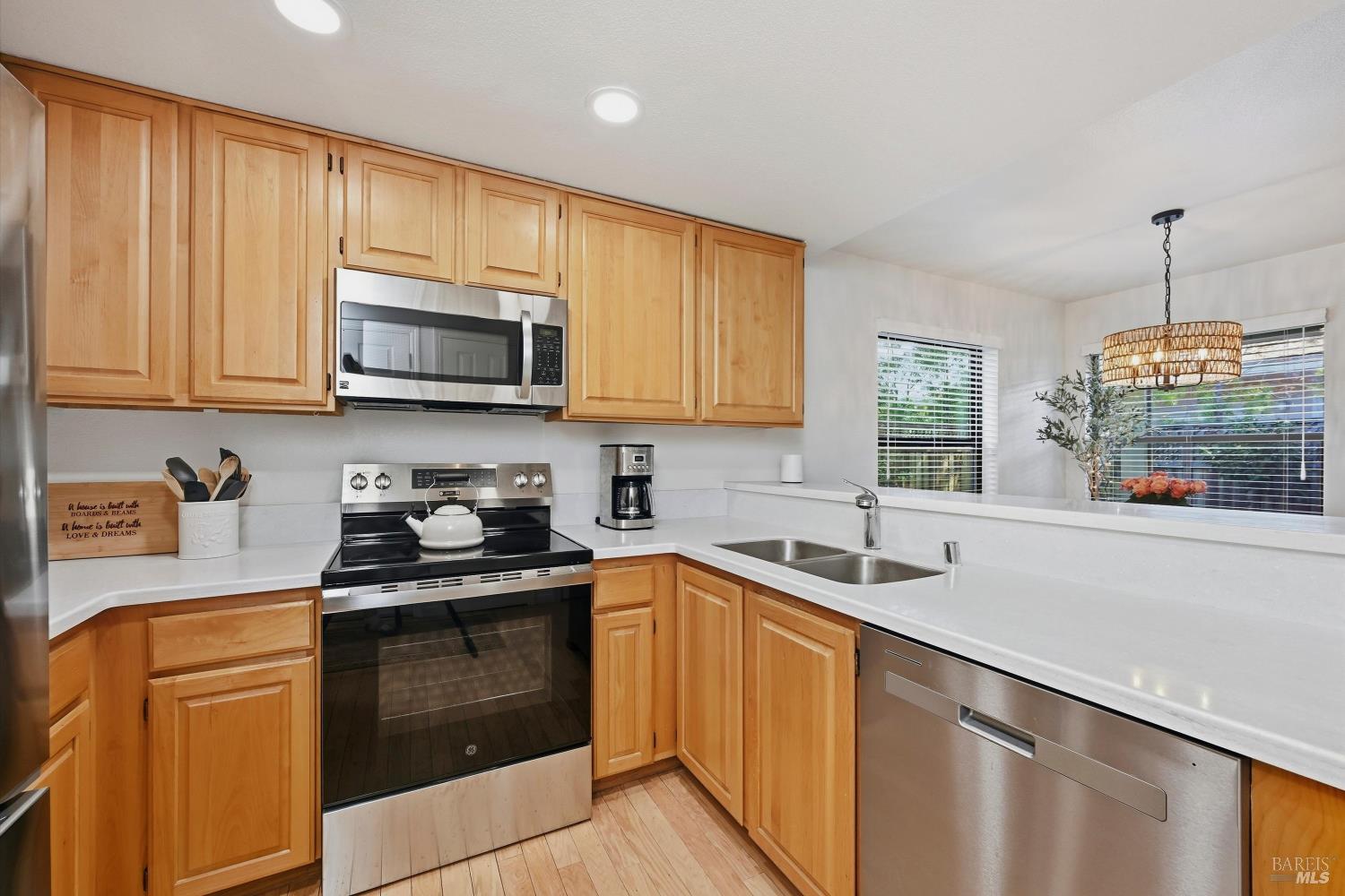 3204 Villa Lane Napa CA 94558