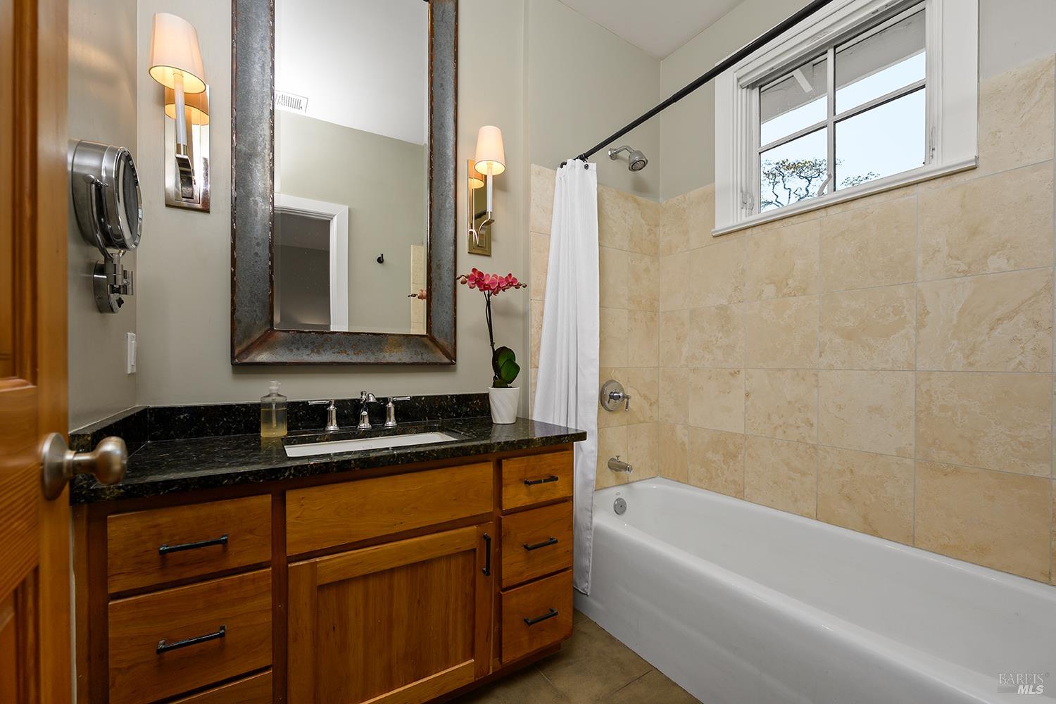 326 Liberty Street Petaluma CA 94952