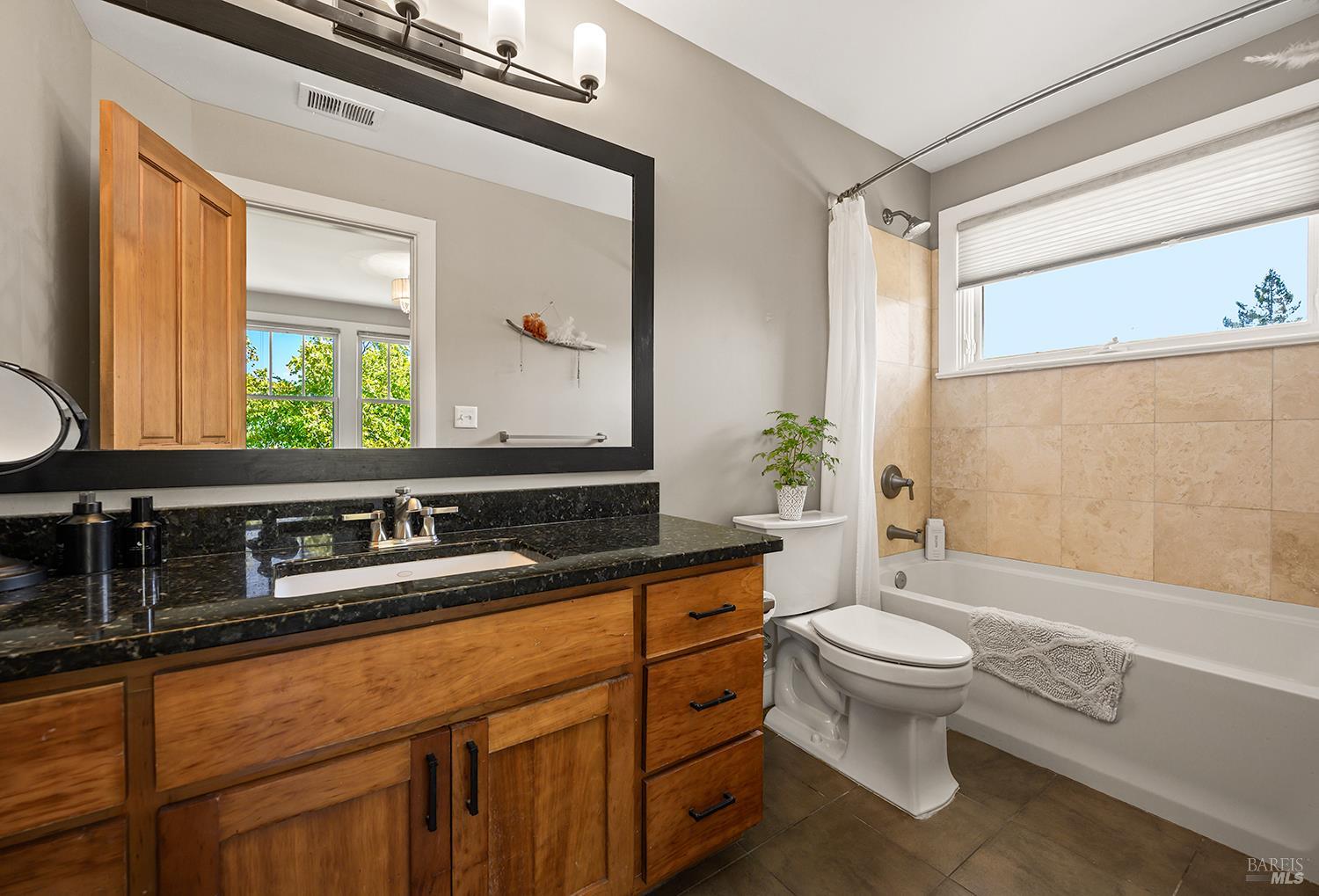 326 Liberty Street Petaluma CA 94952