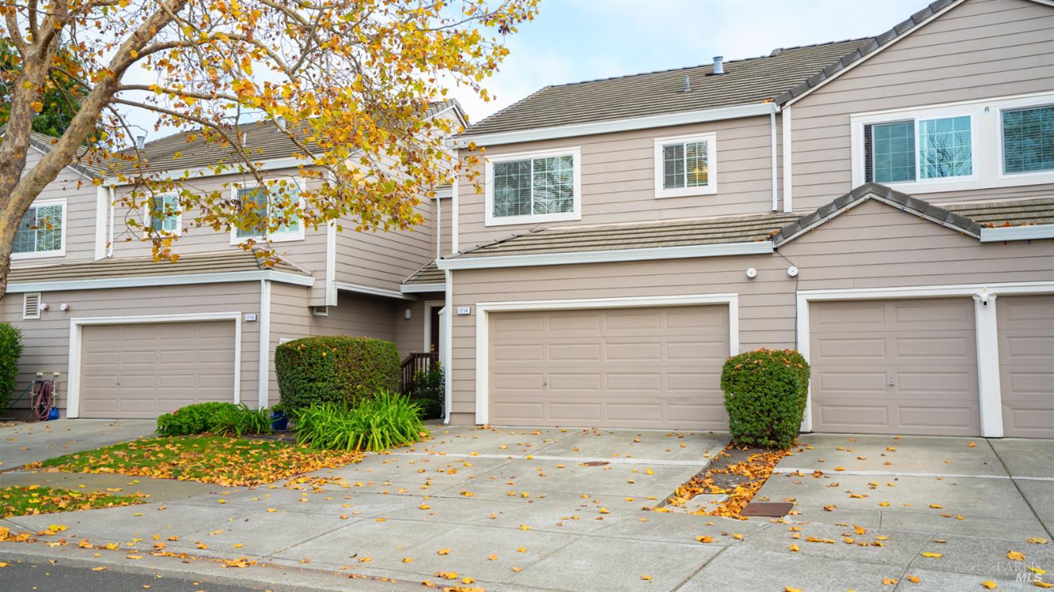 1714 Zinfandel Drive Petaluma CA 94954
