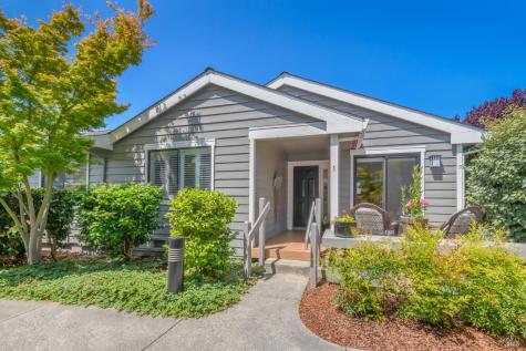 1 Drakes View Circle Greenbrae CA 94904