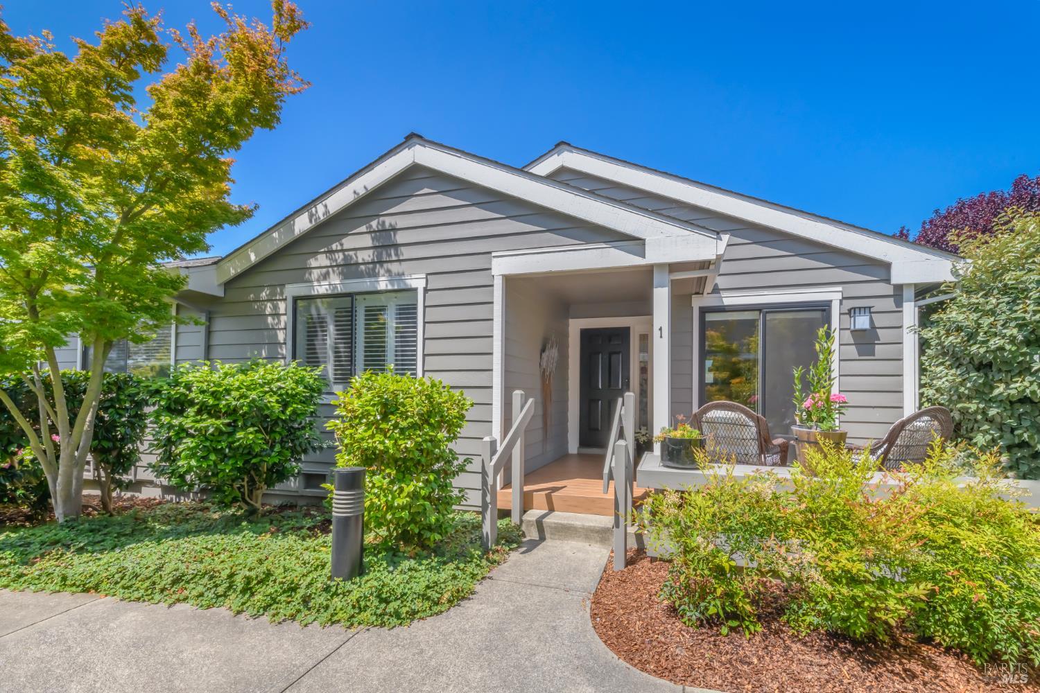 1 Drakes View Circle Greenbrae CA 94904