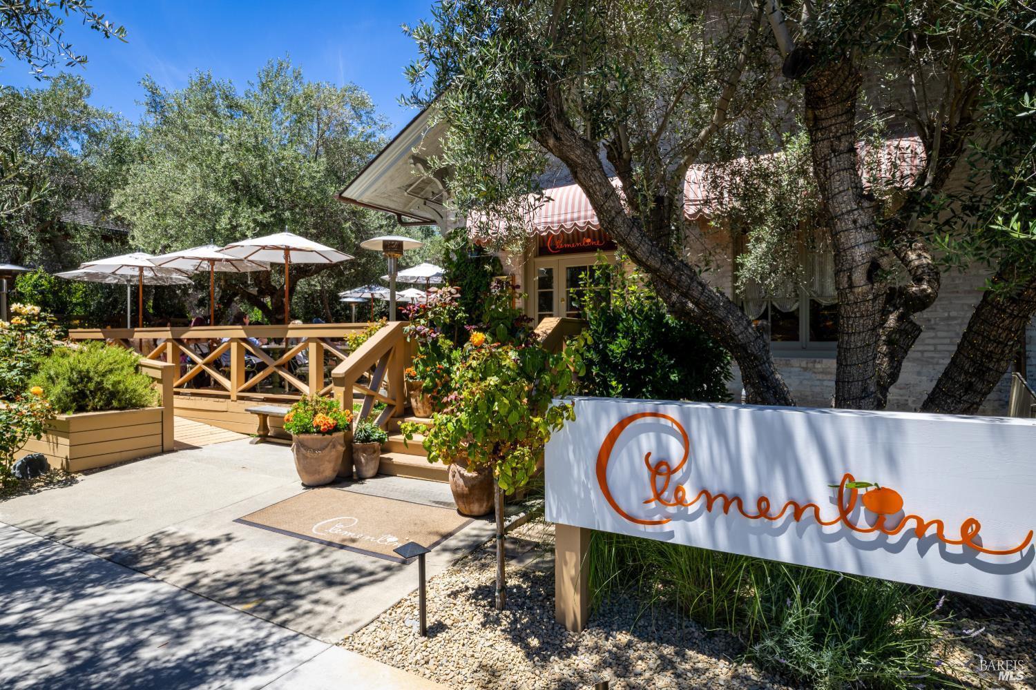 114 Vineyard Circle Yountville CA 94599