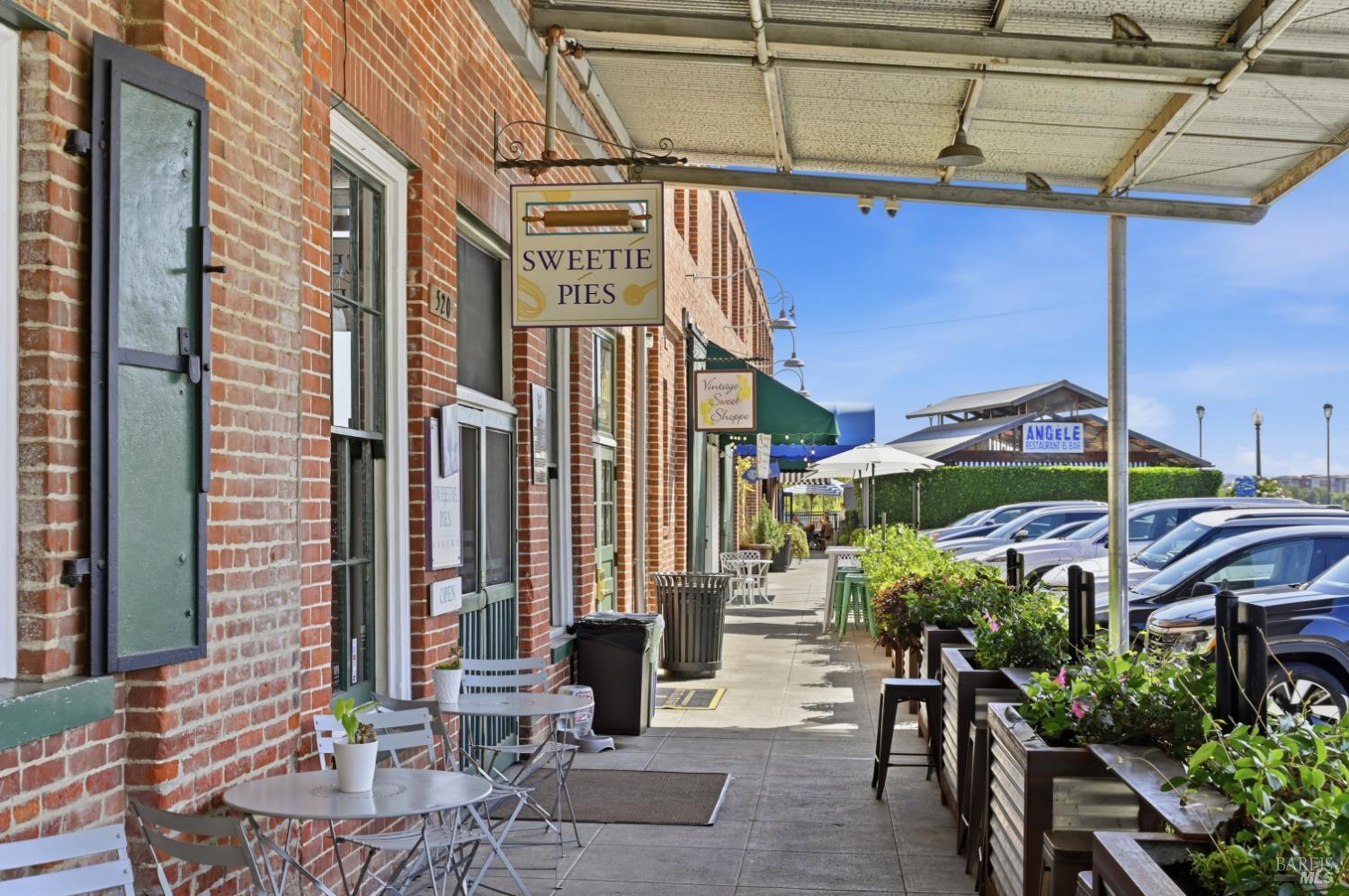 588 Main Street Napa CA 94559
