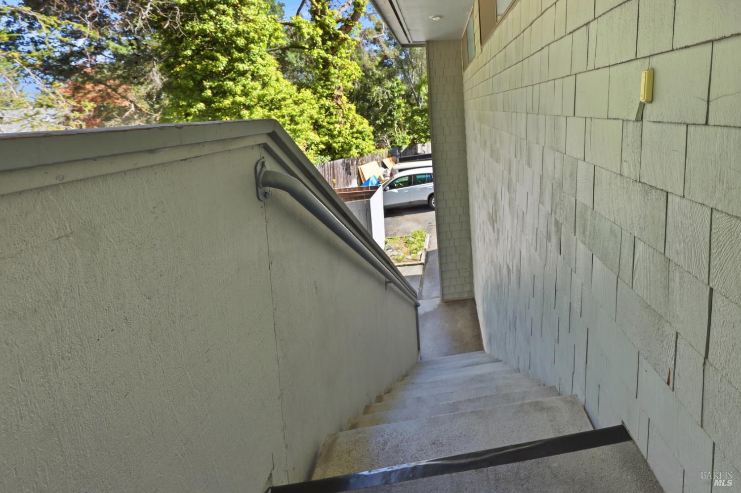 105 Virginia Avenue Sebastopol CA 95472