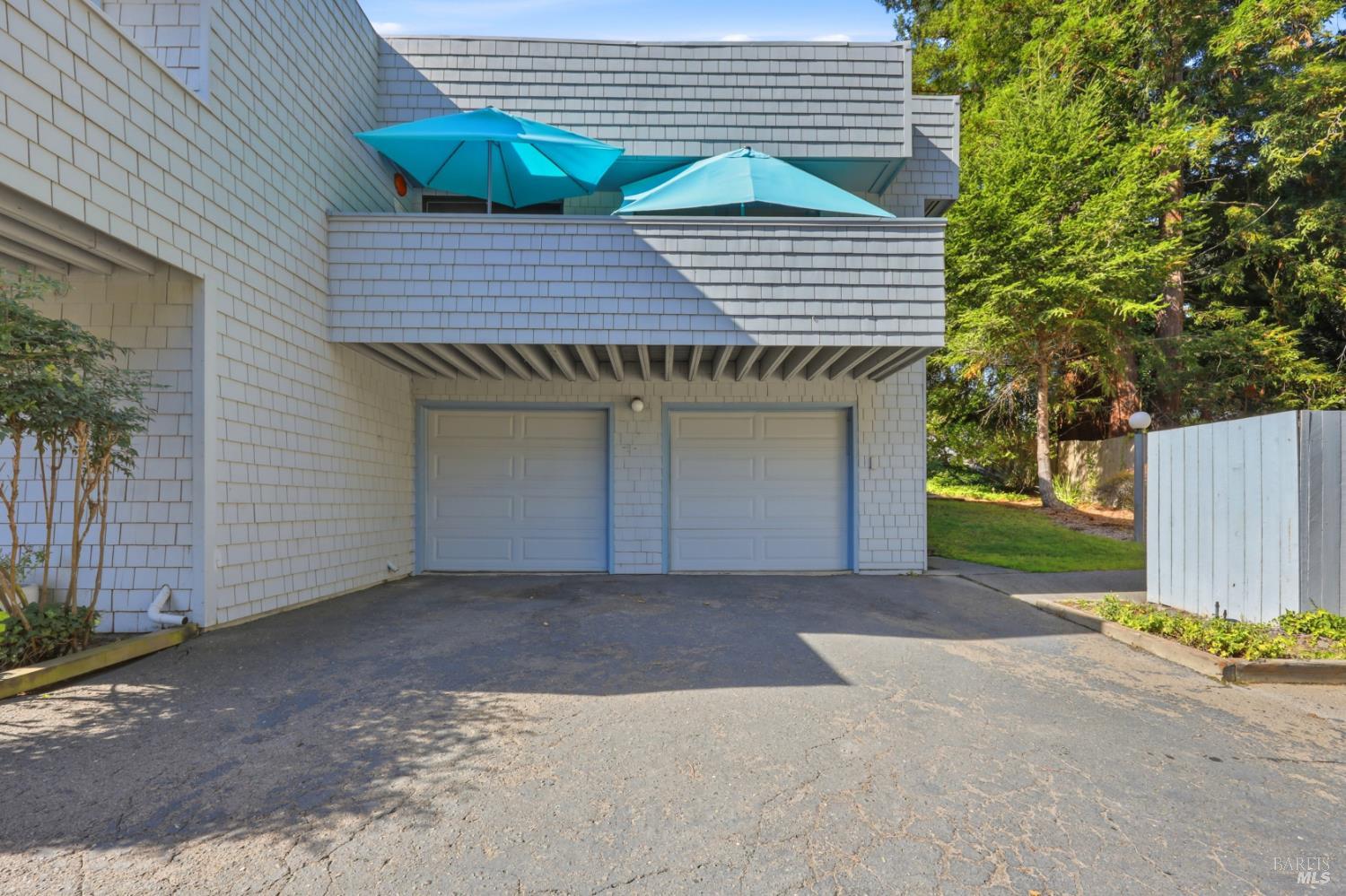 105 Virginia Avenue Sebastopol CA 95472