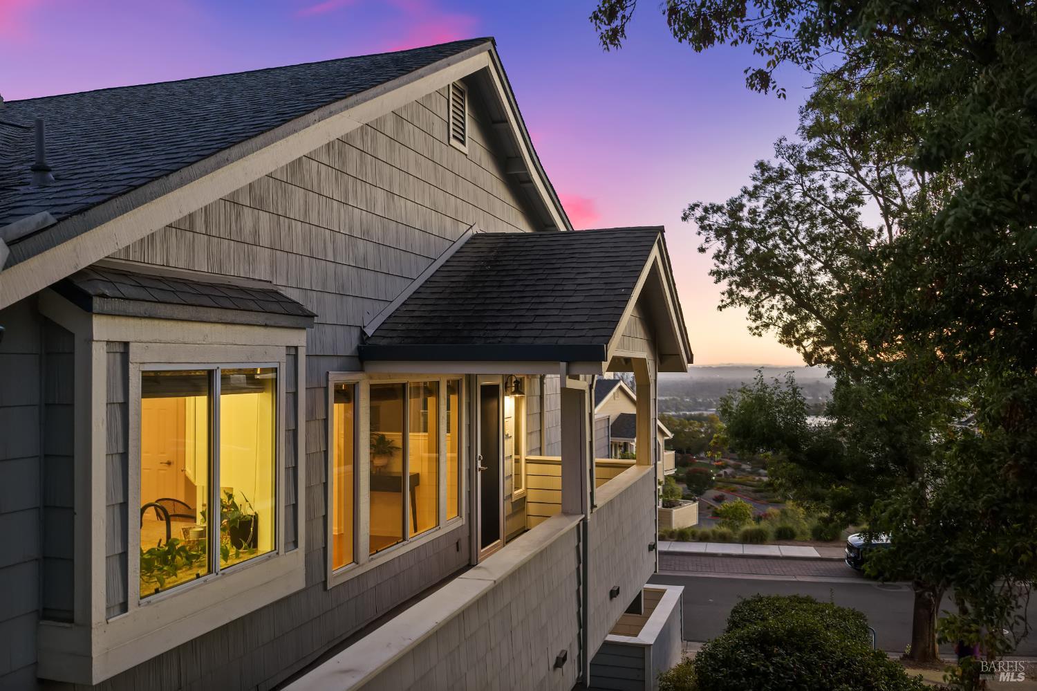 2123 Stonefield Lane Santa Rosa CA 95403