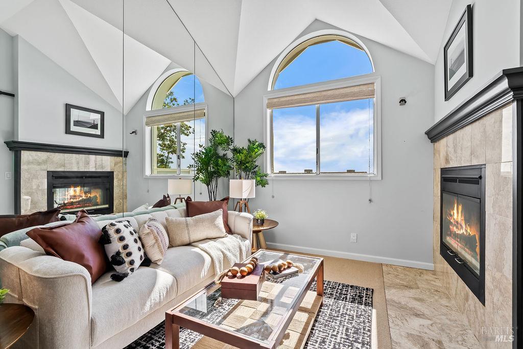 2123 Stonefield Lane Santa Rosa CA 95403