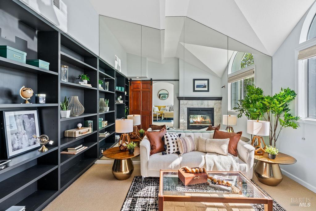 2123 Stonefield Lane Santa Rosa CA 95403