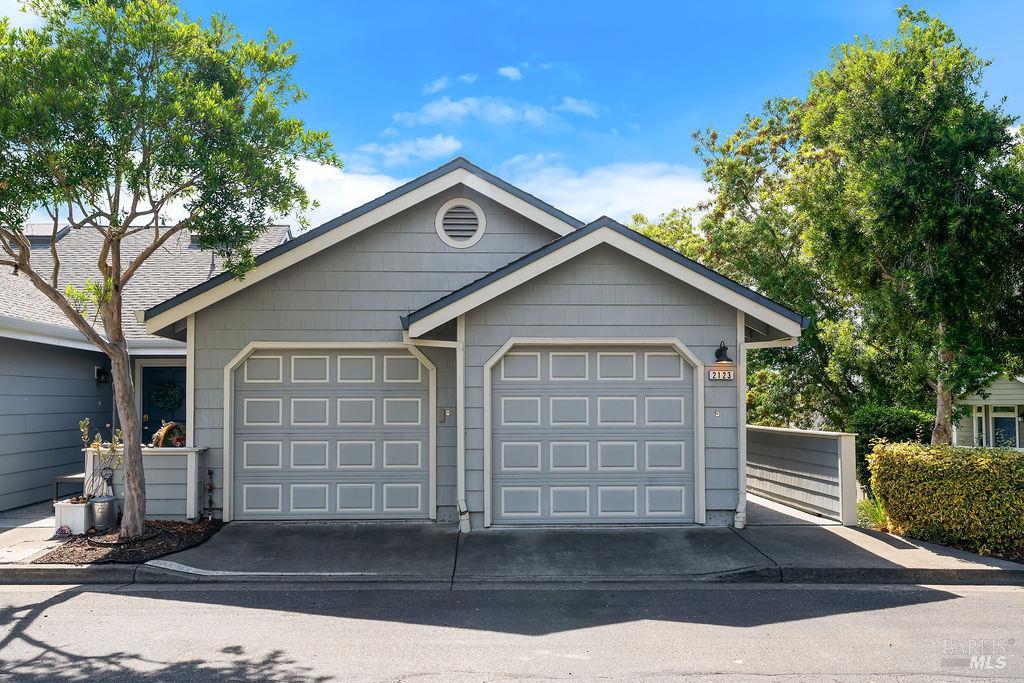 2123 Stonefield Lane Santa Rosa CA 95403