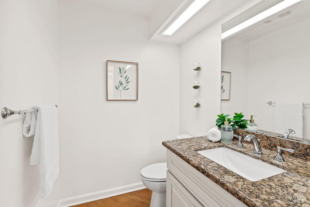 2123 Stonefield Lane Santa Rosa CA 95403