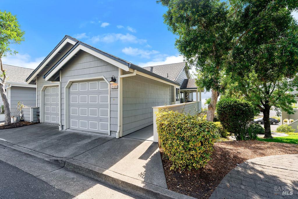 2123 Stonefield Lane Santa Rosa CA 95403