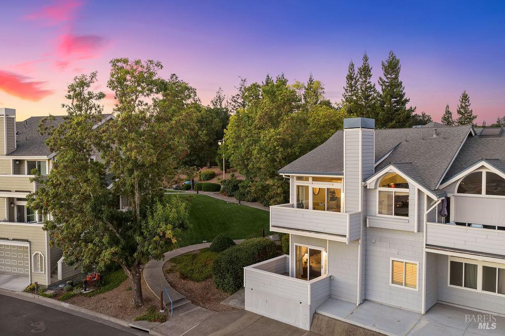 2123 Stonefield Lane Santa Rosa CA 95403