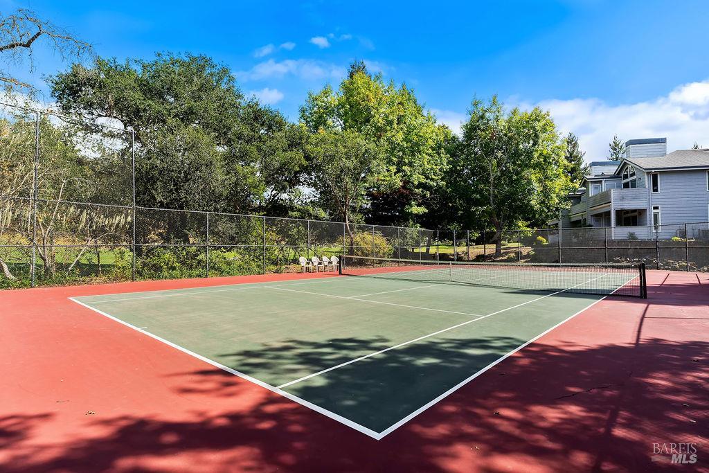 2123 Stonefield Lane Santa Rosa CA 95403