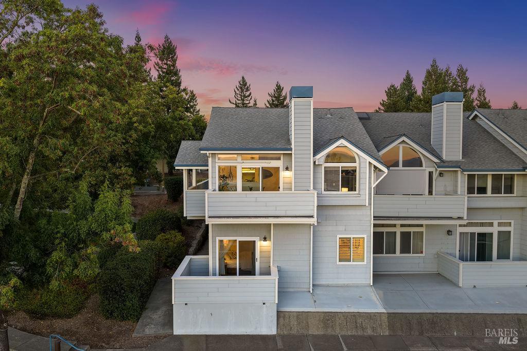 2123 Stonefield Lane Santa Rosa CA 95403