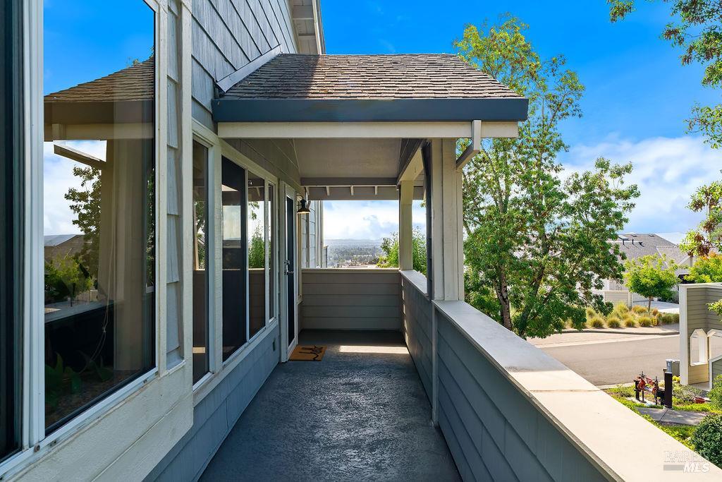 2123 Stonefield Lane Santa Rosa CA 95403