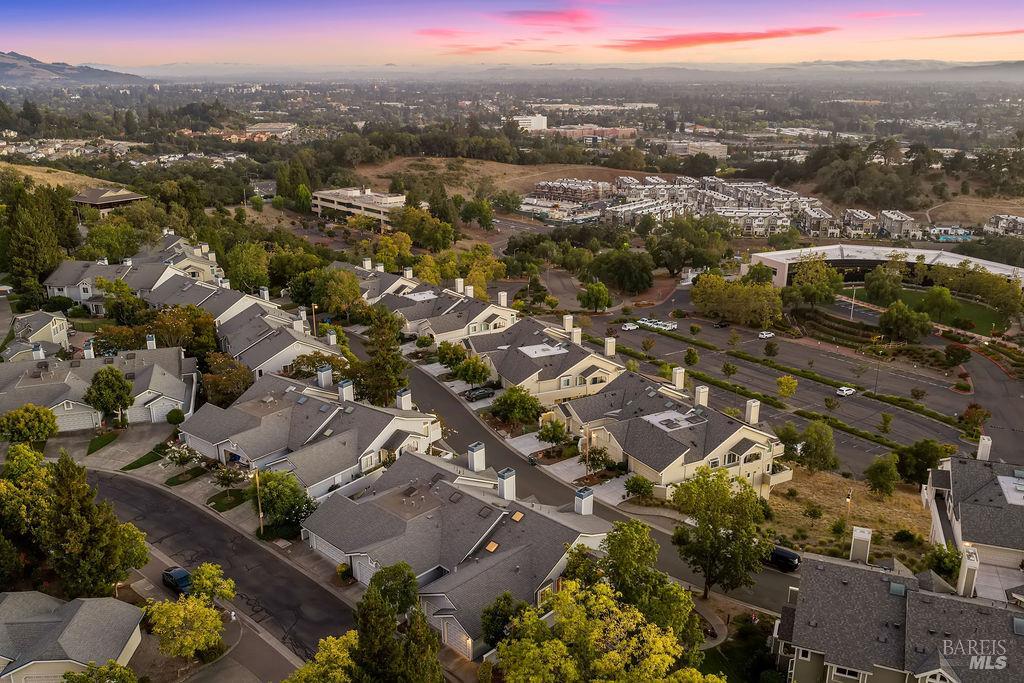 2123 Stonefield Lane Santa Rosa CA 95403