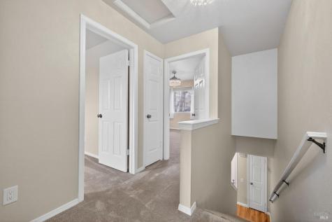 209 Elbridge Avenue Cloverdale CA 95425