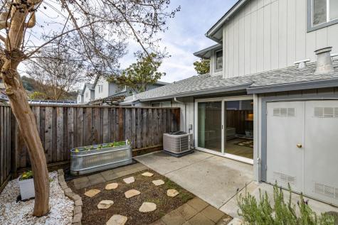 209 Elbridge Avenue Cloverdale CA 95425