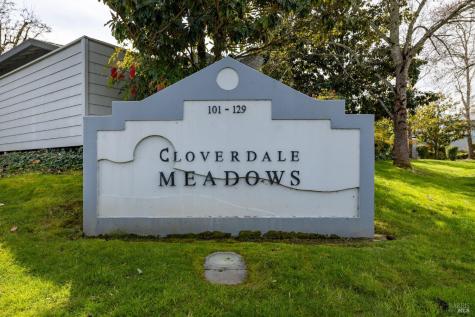 209 Elbridge Avenue Cloverdale CA 95425