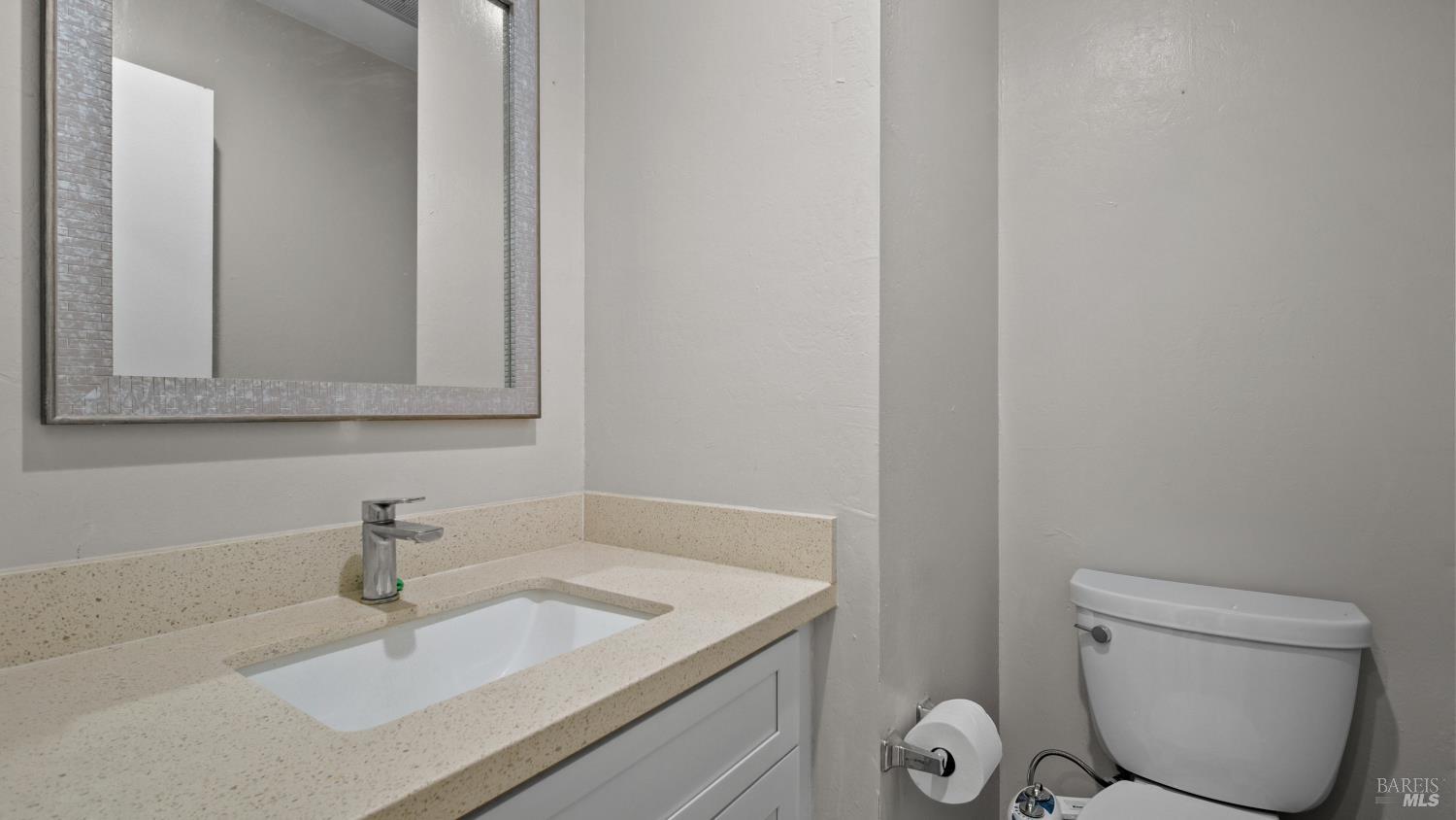 3092 Yulupa Avenue Santa Rosa CA 95405