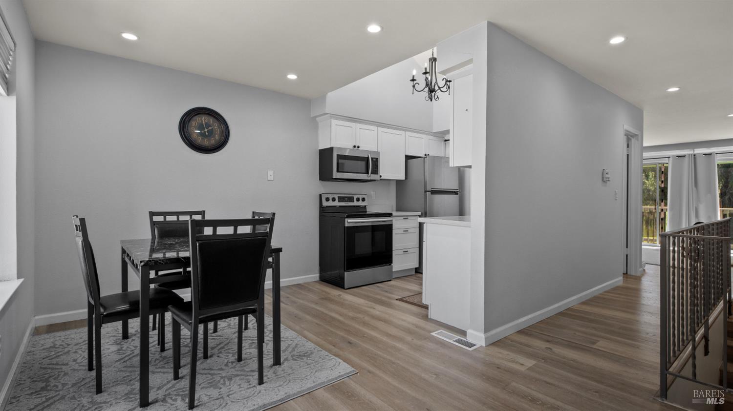 3092 Yulupa Avenue Santa Rosa CA 95405