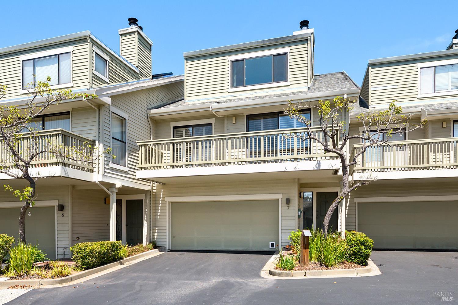 7 Eucalyptus Knoll Street Mill Valley CA 94941