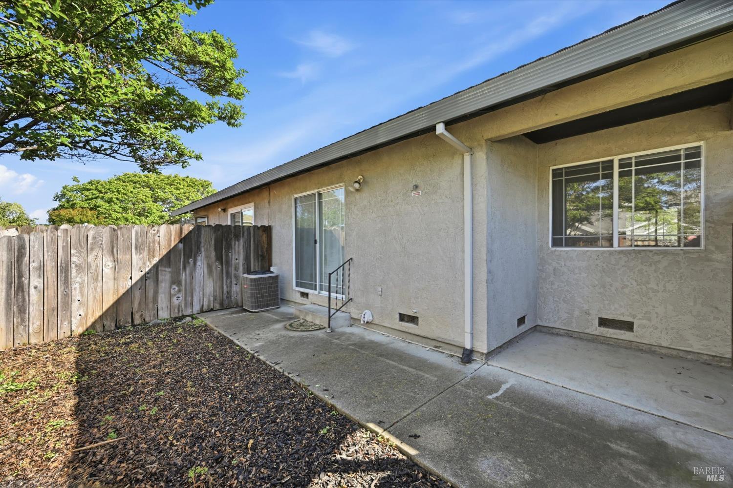 786 William Court Napa CA 94558