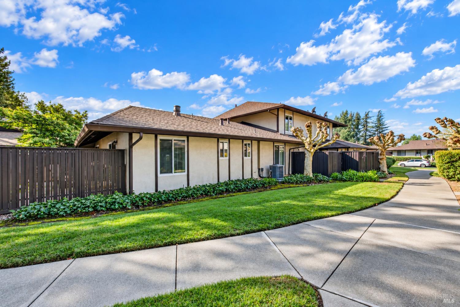 3472 Willis Drive Napa CA 94558