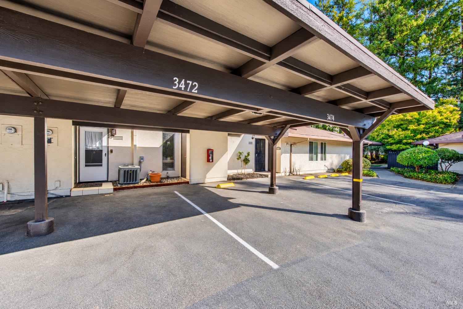 3472 Willis Drive Napa CA 94558