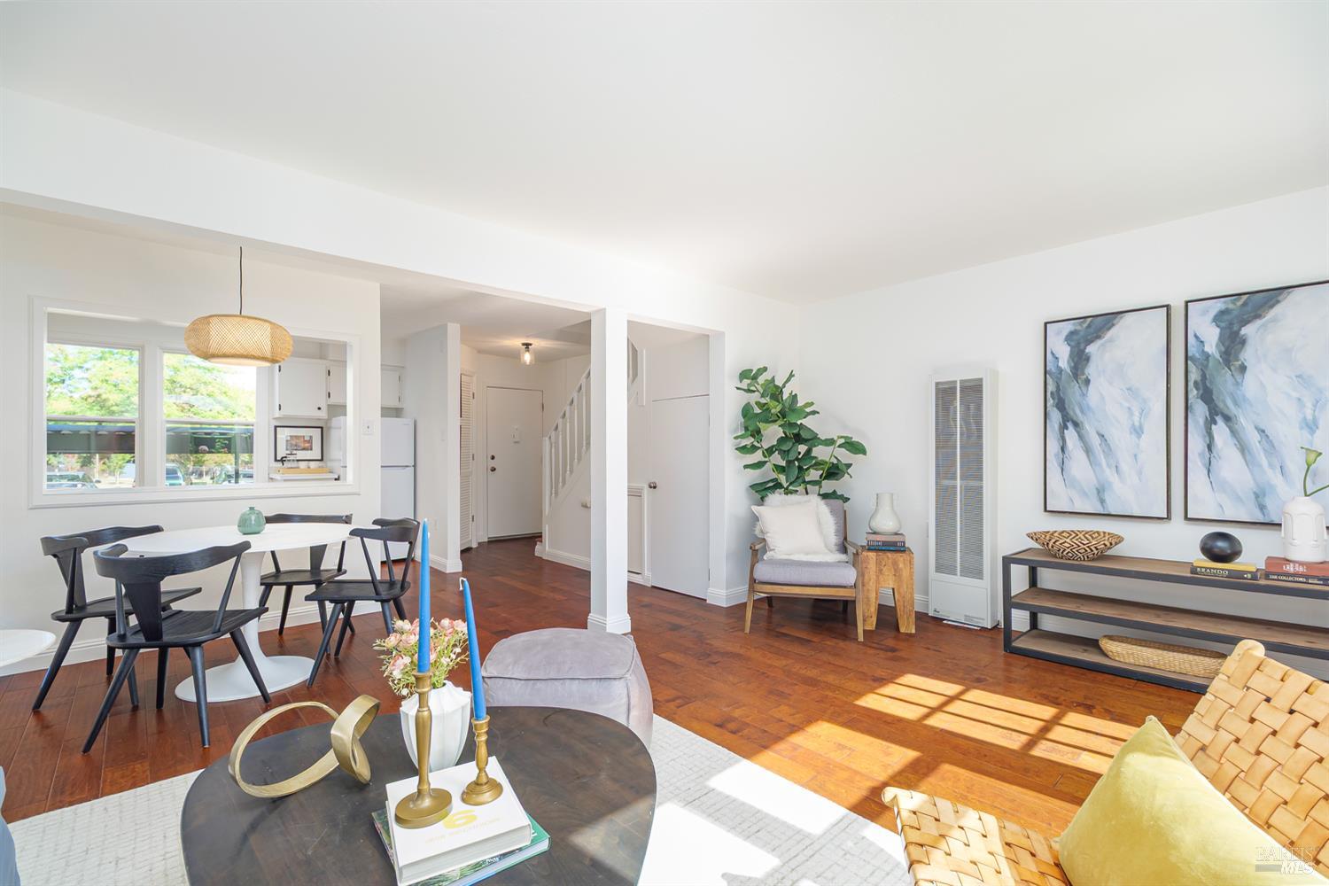 21 Lovejoy Way Novato CA 94949