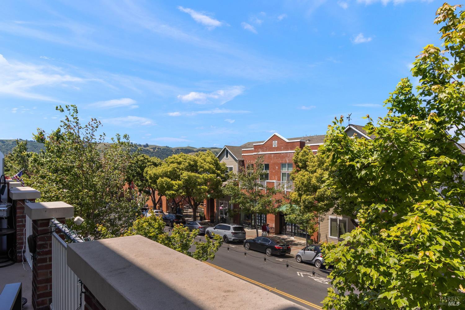 294 1st Street Benicia CA 94510