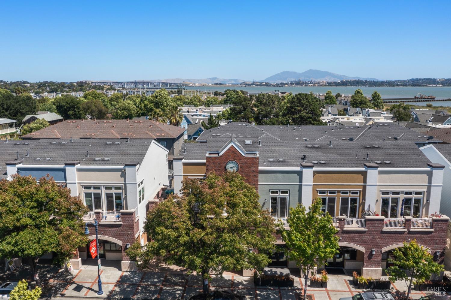 294 1st Street Benicia CA 94510