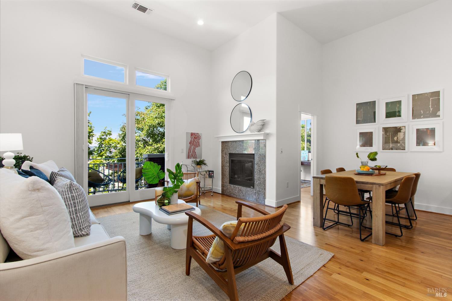294 1st Street Benicia CA 94510