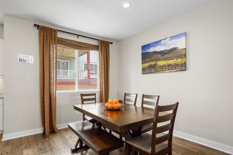 228 Johnson Street Windsor CA 95492